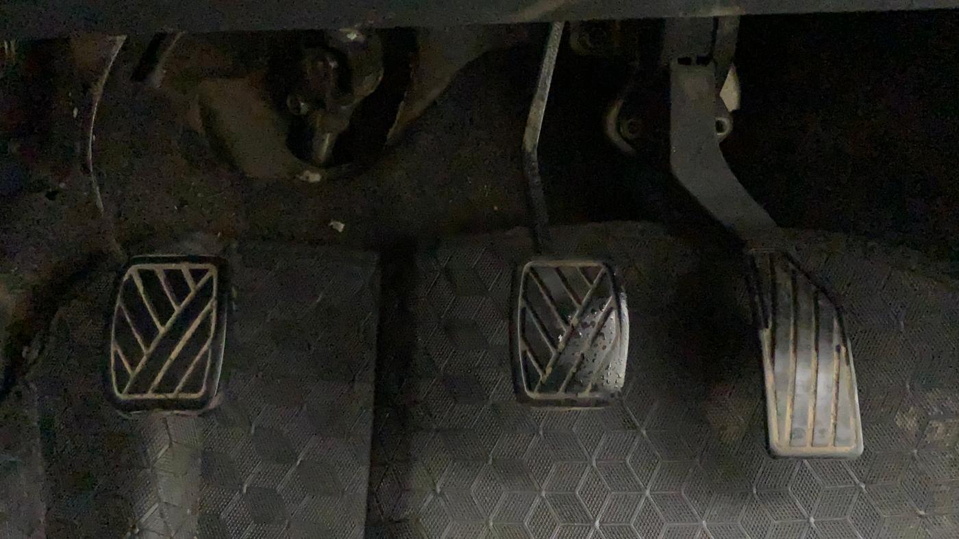 2012 Maruti Ritz ZXI, Petrol, Manual, 66,566 km, Pedals