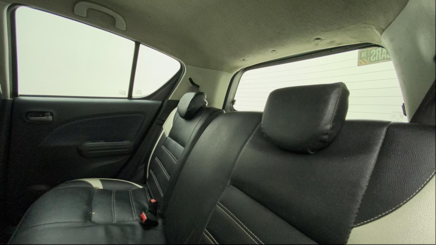2012 Maruti Ritz ZXI, Petrol, Manual, 66,566 km, Right Side Rear Door Cabin