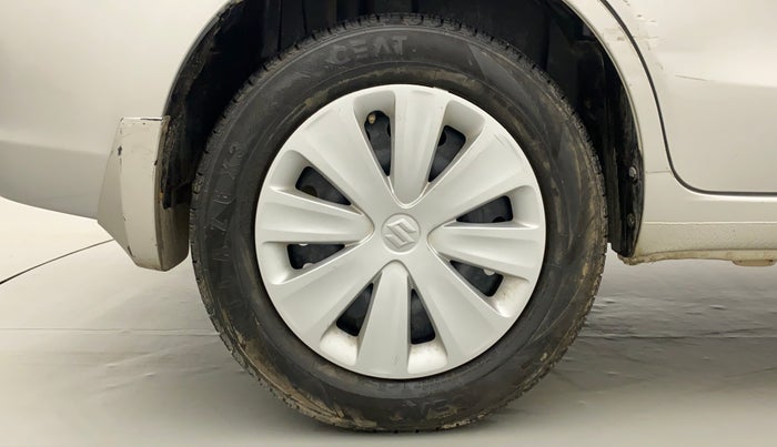 2015 Maruti Ertiga VXI, Petrol, Manual, 86,010 km, Right Rear Wheel