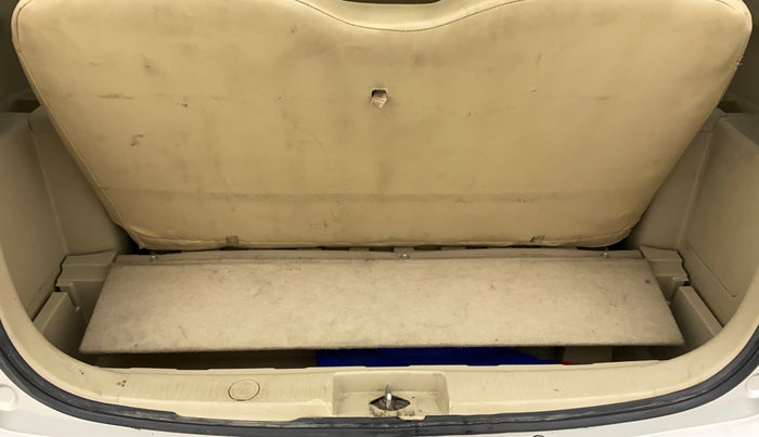 2015 Maruti Ertiga VXI, Petrol, Manual, 86,010 km, Boot Inside