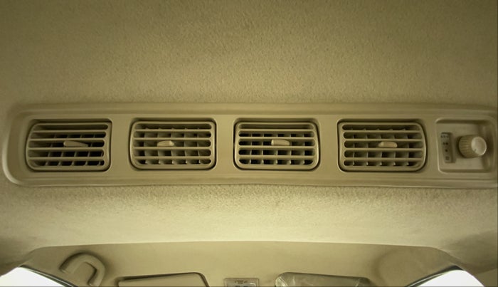 2015 Maruti Ertiga VXI, Petrol, Manual, 86,010 km, Rear AC Vents