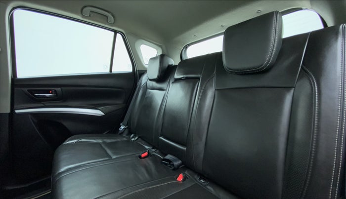 2018 Maruti S Cross ALPHA SHVS, Diesel, Manual, 56,062 km, Right Side Rear Door Cabin