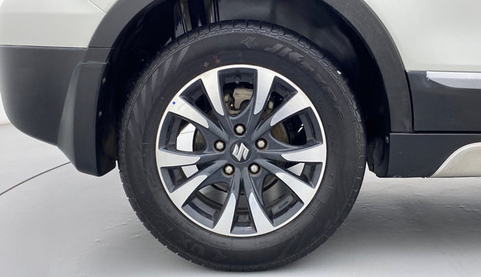 2018 Maruti S Cross ALPHA SHVS, Diesel, Manual, 56,062 km, Right Rear Wheel