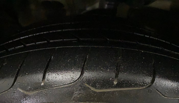 2019 KIA SELTOS GTX 1.4 PETROL, Petrol, Manual, 38,178 km, Left Front Tyre Tread