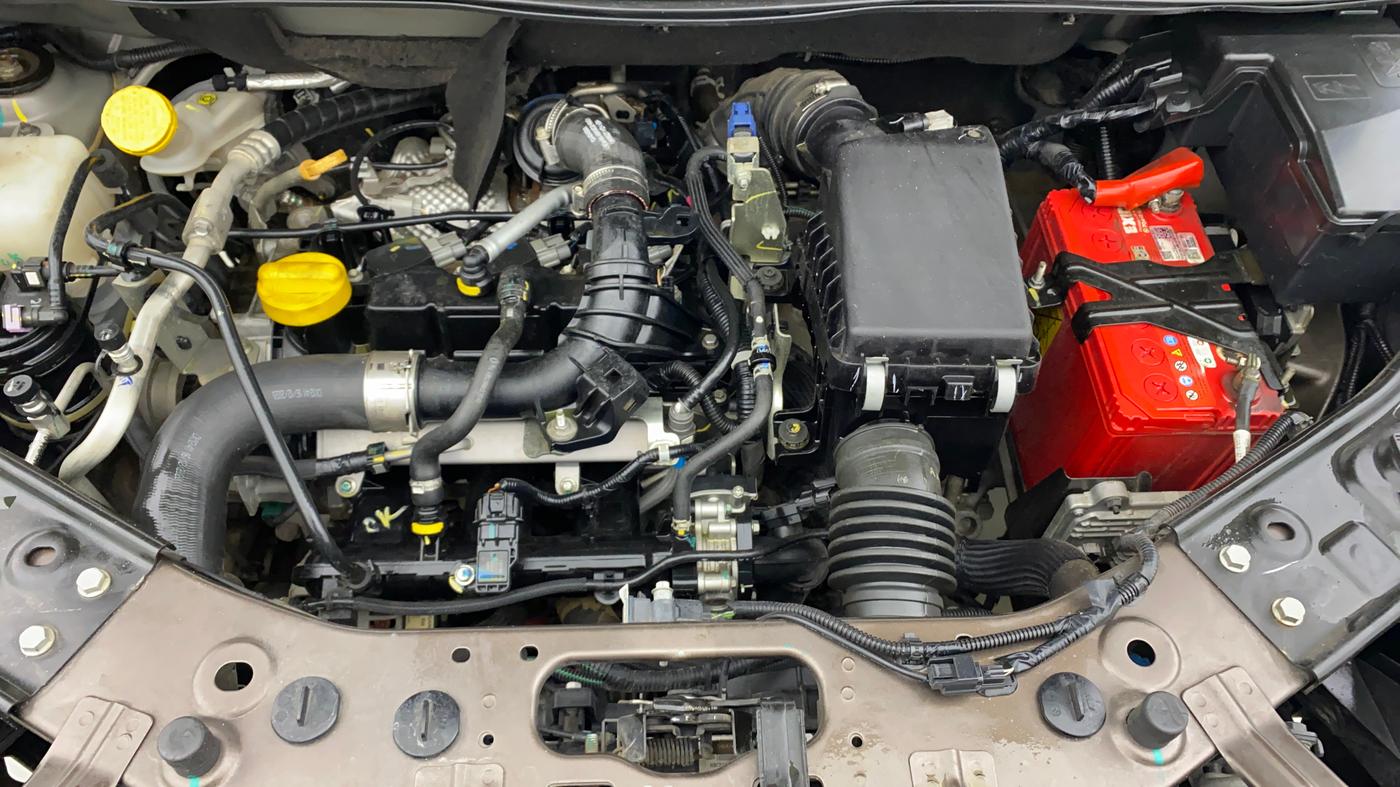 2021 Nissan MAGNITE XV PREMIUM TURBO CVT, Petrol, Automatic, 25,621 km, Engine View