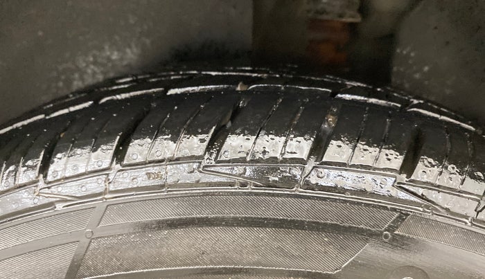 2018 Hyundai Creta SX AT 1.6 PETROL, Petrol, Automatic, 83,608 km, Left Rear Tyre Tread