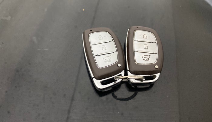 2018 Hyundai Creta SX AT 1.6 PETROL, Petrol, Automatic, 83,608 km, Key Close Up