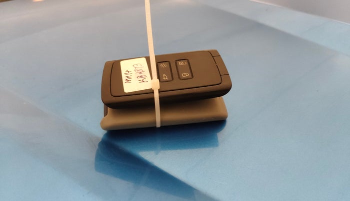 2022 Renault Kiger RXZ TURBO MT, Petrol, Manual, 22,139 km, Key Close Up