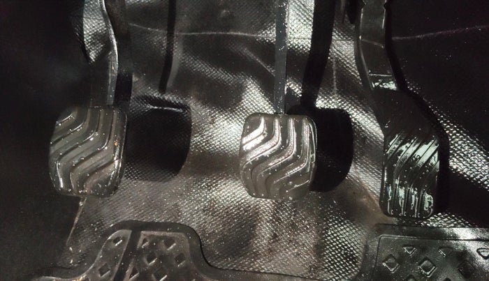 2022 Renault Kiger RXZ TURBO MT, Petrol, Manual, 22,139 km, Pedals