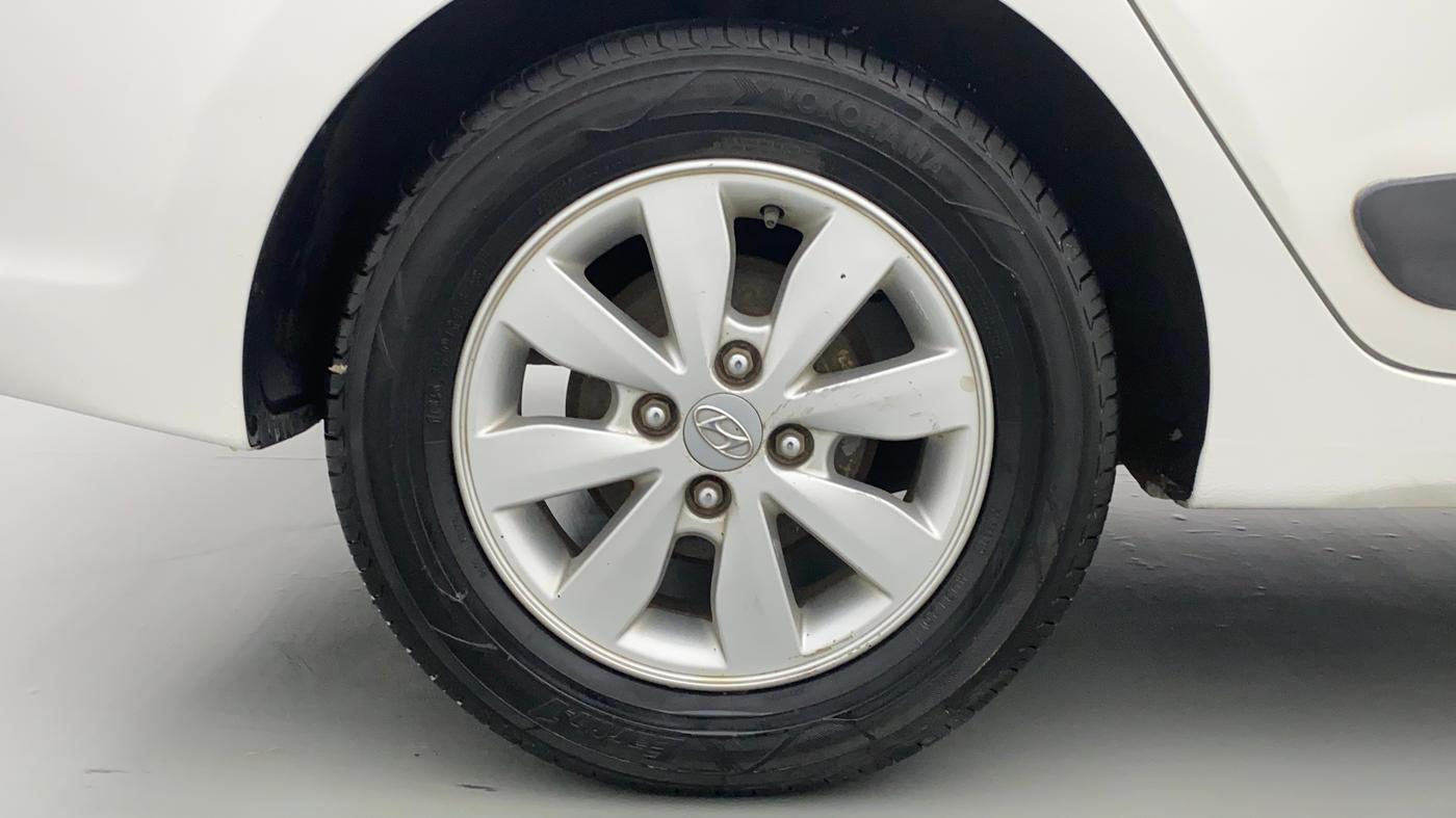 2016 Hyundai Xcent SX 1.2, Petrol, Manual, 58,495 km, Right Rear Wheel