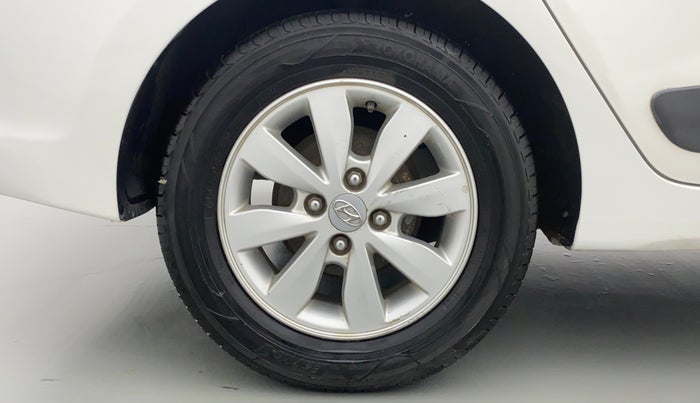 2016 Hyundai Xcent SX 1.2, Petrol, Manual, 58,495 km, Right Rear Wheel