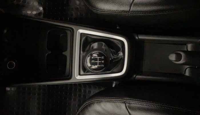 2019 Maruti Swift LXI, Petrol, Manual, 59,051 km, Gear Lever
