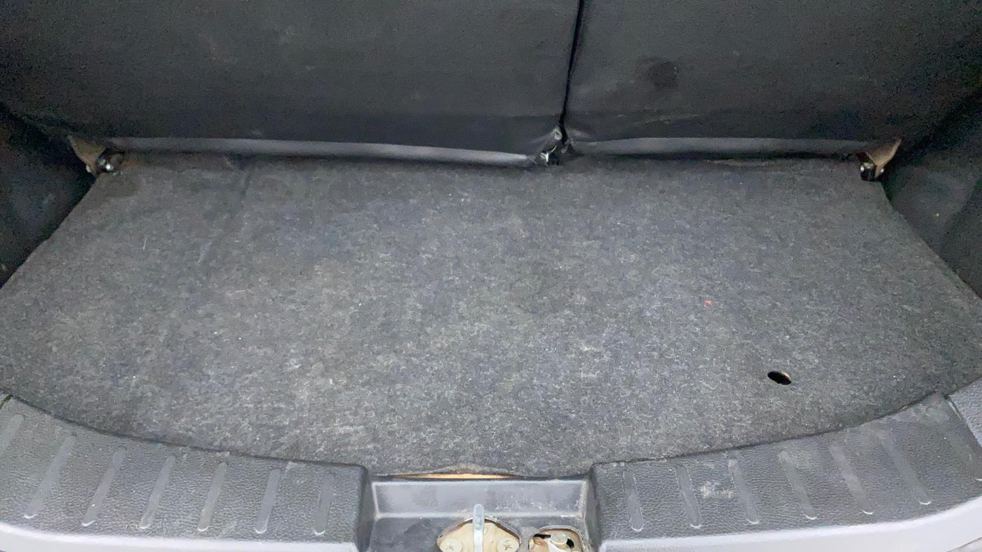 2014 Maruti Wagon R 1.0 VXI, Petrol, Manual, 69,455 km, Boot Inside