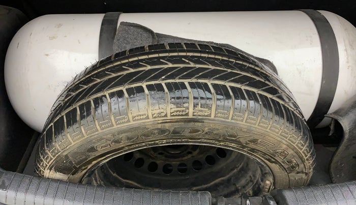 2017 Hyundai Grand i10 SPORTZ 1.2 KAPPA VTVT, CNG, Manual, 51,423 km, Spare Tyre