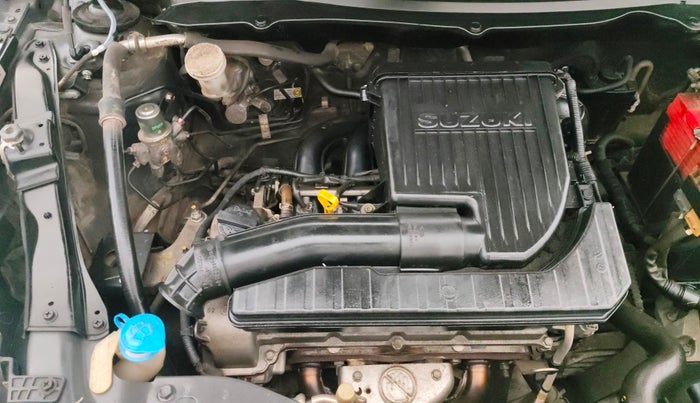 2013 Maruti Swift VXI, Petrol, Manual, 70,013 km, Engine View - Right