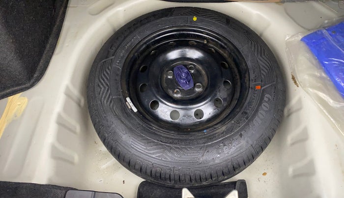 2019 Maruti Dzire VXI, Petrol, Manual, 29,578 km, Spare Tyre