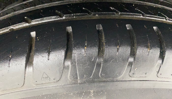 2019 Maruti Dzire VXI, Petrol, Manual, 29,578 km, Left Rear Tyre Tread