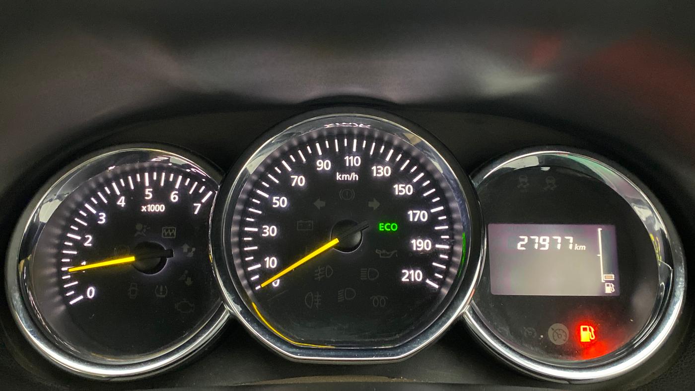 2017 Renault Duster RXZ 85 PS DIESEL, Diesel, Manual, 27,977 km, Odometer Image