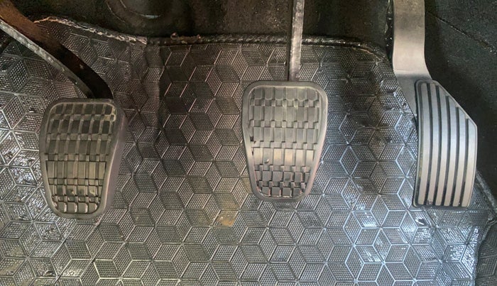 2018 Tata NEXON XE DIESEL, Diesel, Manual, 61,900 km, Pedals