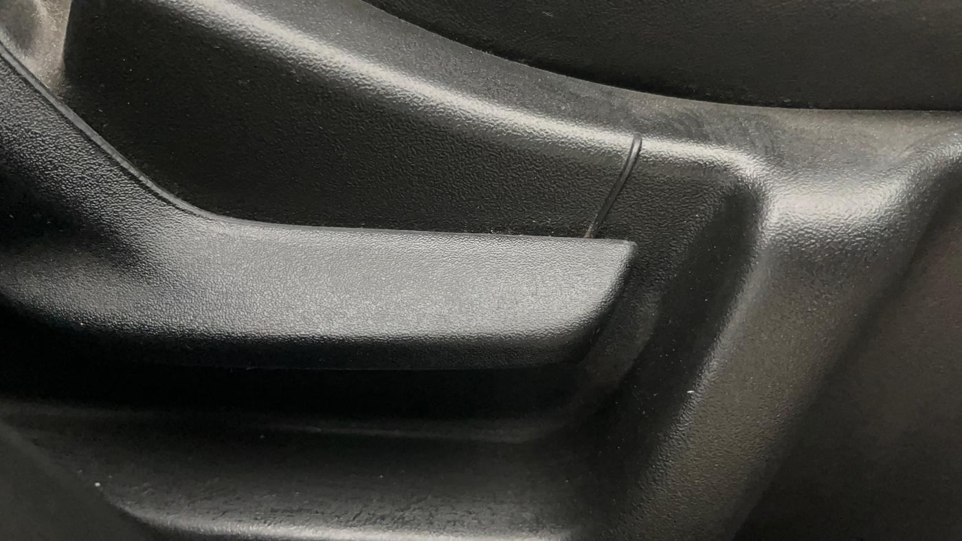 2022 Maruti New Wagon-R VXI 1.0, Petrol, Manual, 31,623 km, Driver Side Adjustment Panel