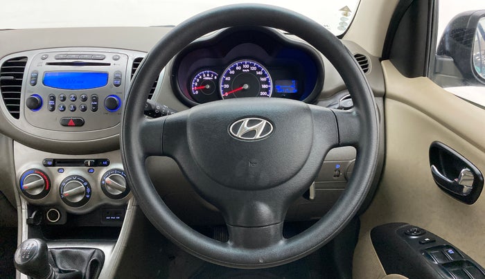 2011 Hyundai i10 SPORTZ 1.2 KAPPA2, Petrol, Manual, 29,295 km, Steering Wheel Close Up