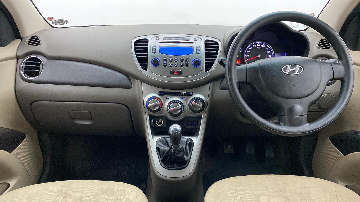 2011 Hyundai i10 SPORTZ 1.2 KAPPA2, Petrol, Manual, 29,295 km, Dashboard