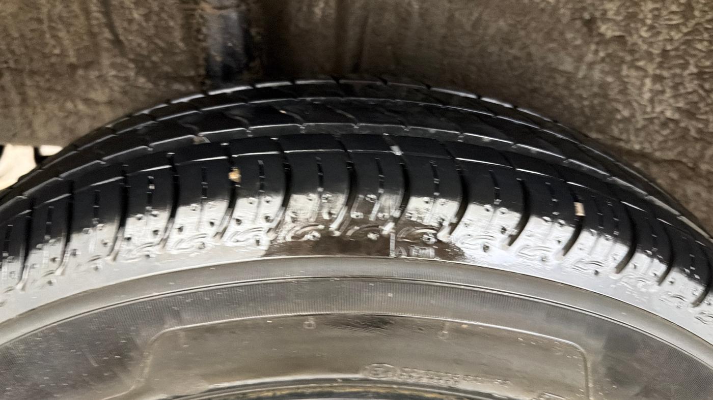 2024 Maruti New Wagon-R VXI 1.0, Petrol, Manual, 5,925 km, Right Rear Tyre Tread