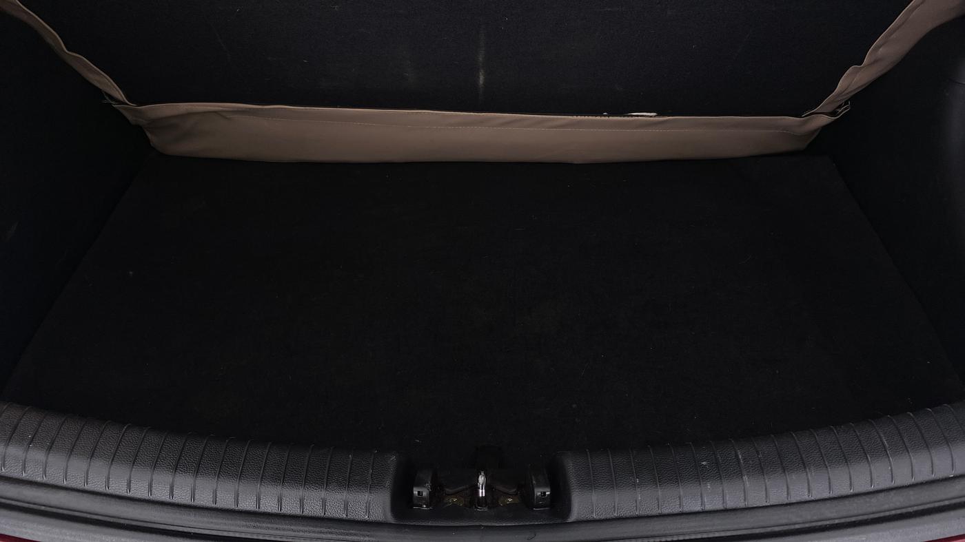 2016 Hyundai Grand i10 ASTA AT 1.2 KAPPA VTVT, Petrol, Automatic, 73,423 km, Boot Inside