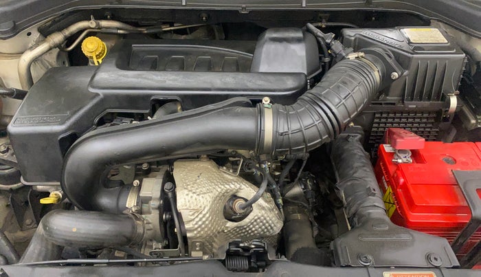 2022 Mahindra XUV300 W8 1.5 DIESEL, Diesel, Manual, 57,742 km, Engine View