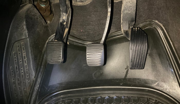 2017 Jeep Compass LONGITUDE (O) 2.0 DIESEL, Diesel, Manual, 70,504 km, Pedals