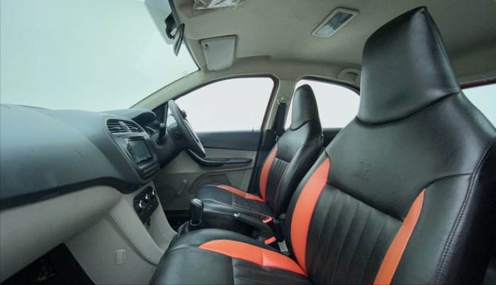 2016 Tata Tiago XE 1.2 REVOTRON, Petrol, Manual, 32,065 km, Right Side Front Door Cabin