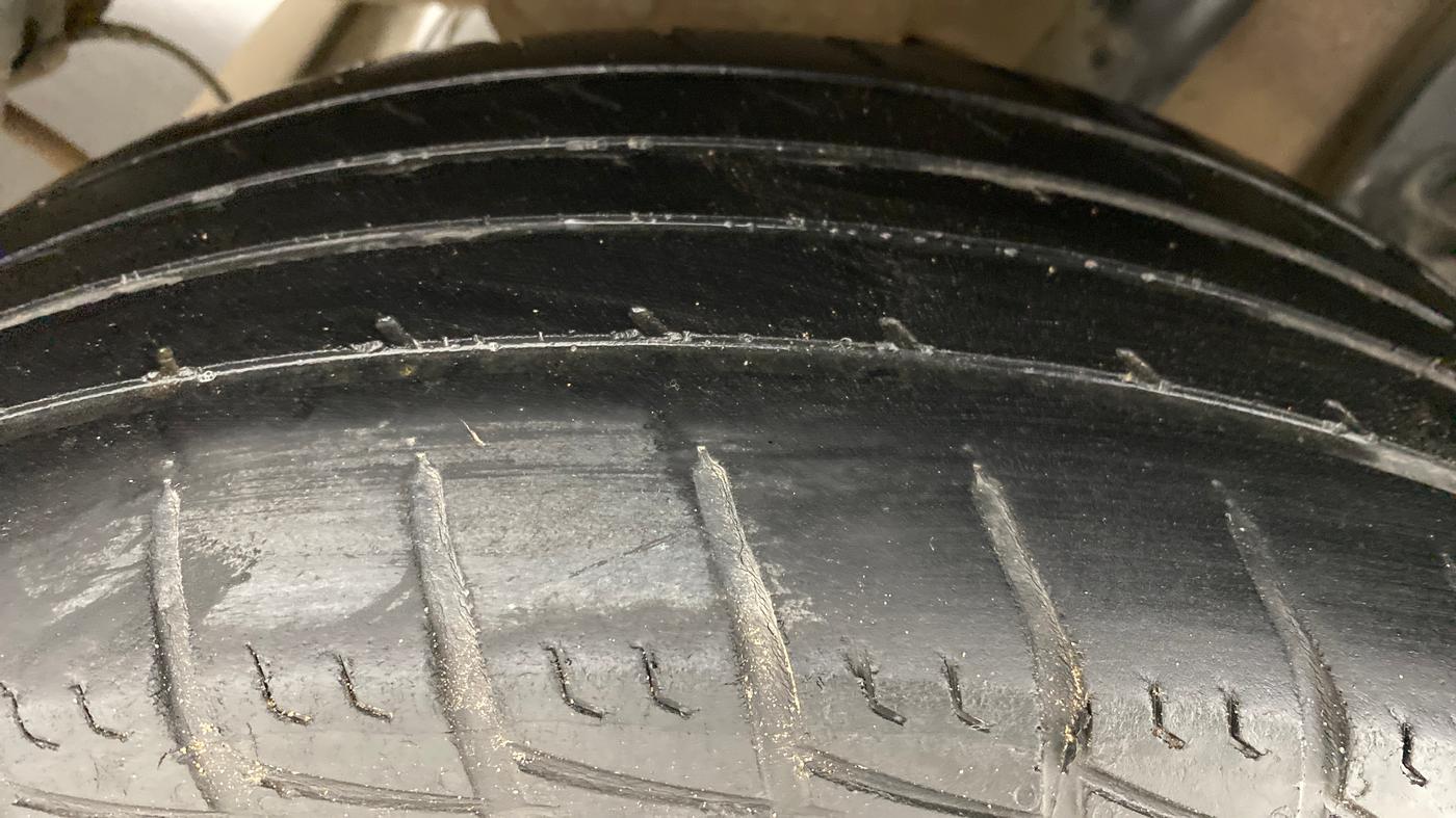 2014 Renault Duster RXL PLUS DIESEL 85, Diesel, Manual, 78,280 km, Left Rear Tyre Tread