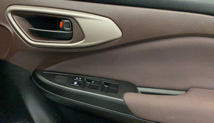 2025 Toyota Urban Cruiser Taisor E 1.2 Petrol MT, Petrol, Manual, 1,962 km, Driver Side Door Panels Control