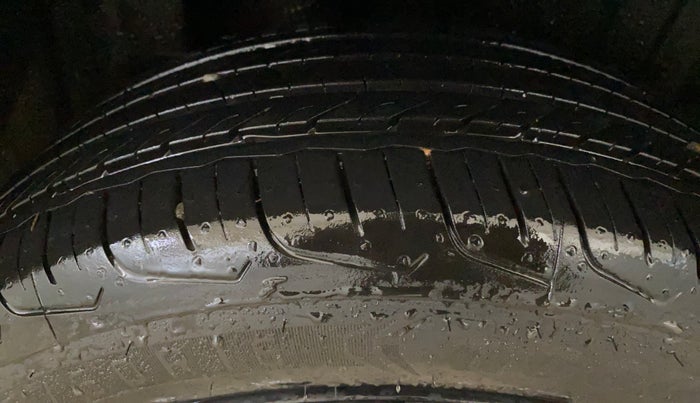 2025 Toyota Urban Cruiser Taisor E 1.2 Petrol MT, Petrol, Manual, 1,962 km, Right Rear Tyre Tread