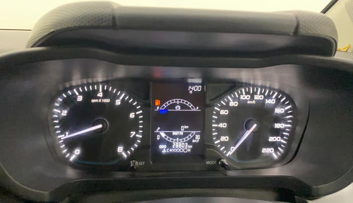 2022 Tata ALTROZ XE PETROL, Petrol, Manual, 28,802 km, Odometer Image