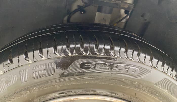 2022 Tata ALTROZ XE PETROL, Petrol, Manual, 28,802 km, Left Front Tyre Tread