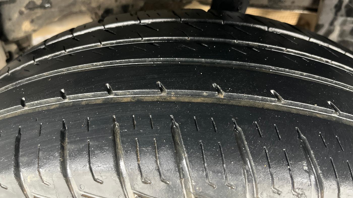 2013 Renault Duster 85 PS RXL DIESEL, Diesel, Manual, 75,232 km, Left Rear Tyre Tread