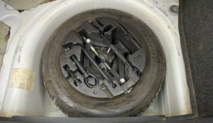 2017 Volkswagen Polo COMFORTLINE 1.2L, Petrol, Manual, 94,382 km, Spare Tyre