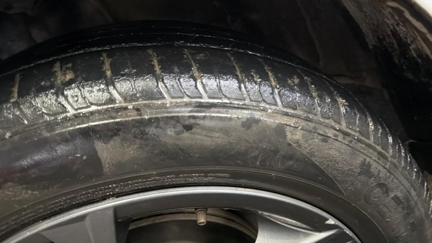 2020 Hyundai NEW I20 SPORTZ 1.2 MT, Petrol, Manual, 62,667 km, Left Front Tyre Tread