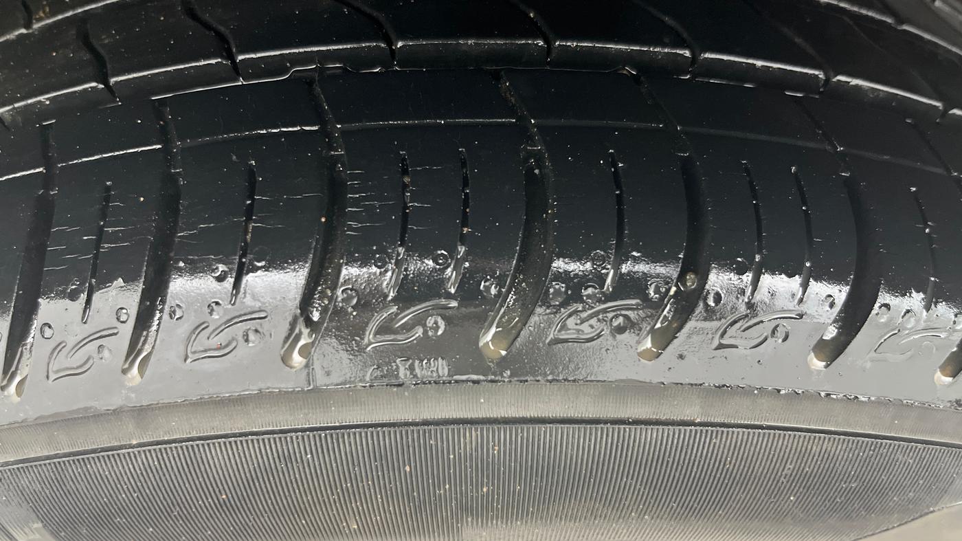 2020 Tata ALTROZ XZ PETROL, Petrol, Manual, 15,344 km, Right Rear Tyre Tread