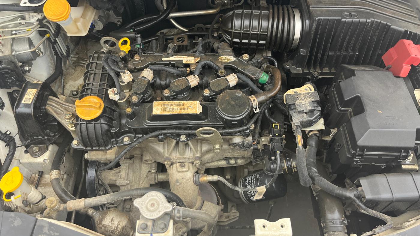 2020 Tata ALTROZ XZ PETROL, Petrol, Manual, 15,344 km, Engine View
