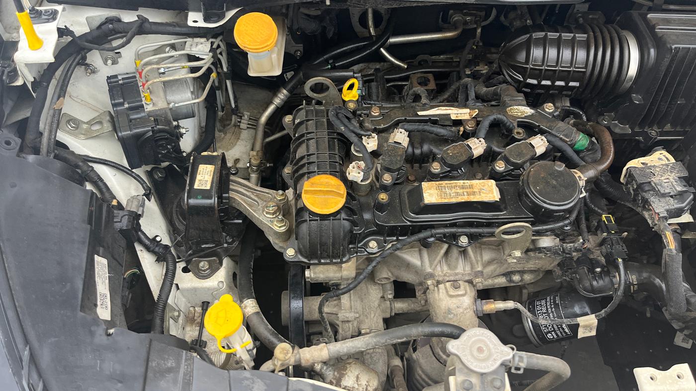 2020 Tata ALTROZ XZ PETROL, Petrol, Manual, 15,344 km, Engine View - Right