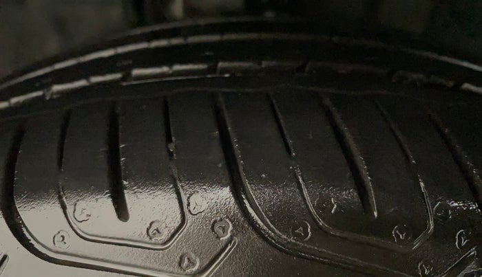 2022 Tata TIGOR XZ PLUS CNG, CNG, Manual, 18,790 km, Left Front Tyre Tread
