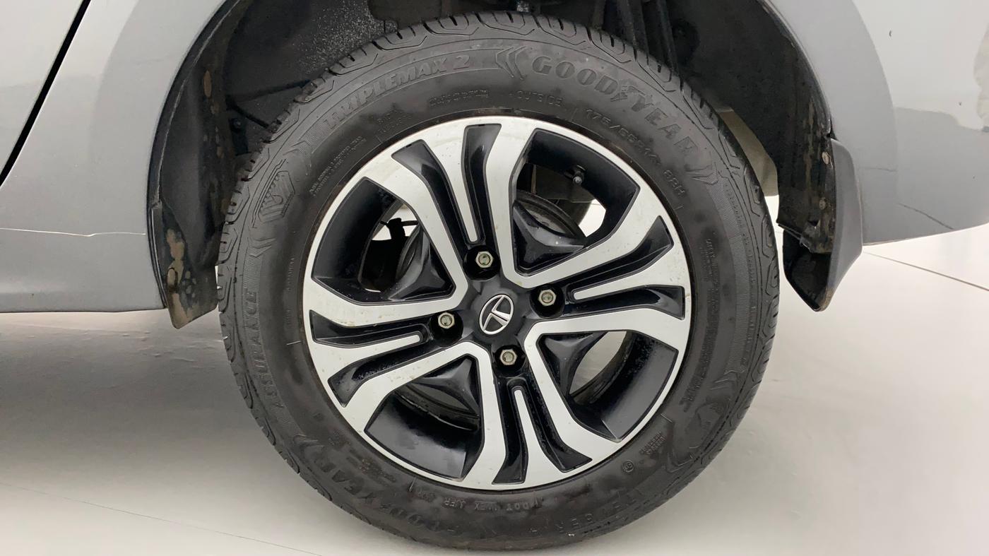 2022 Tata TIGOR XZ PLUS CNG, CNG, Manual, 18,790 km, Left Rear Wheel