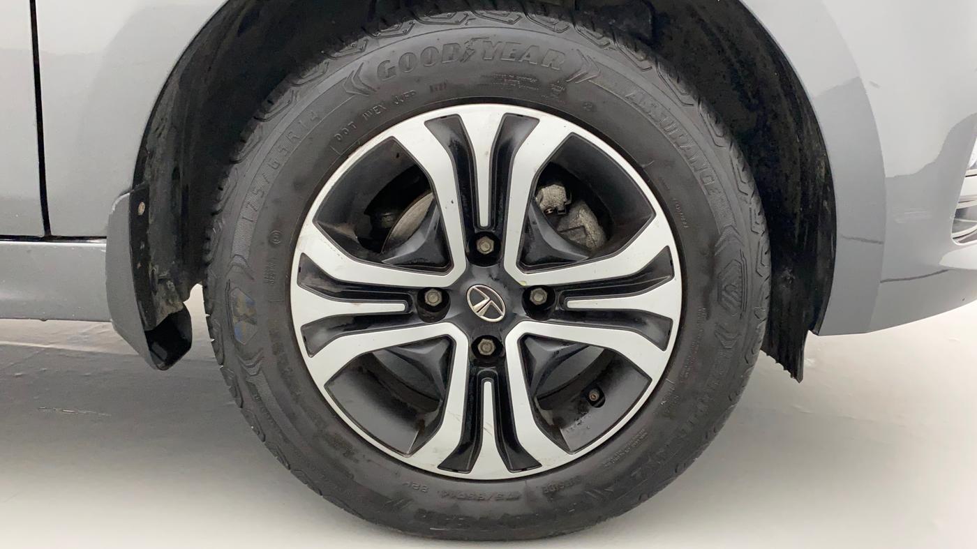2022 Tata TIGOR XZ PLUS CNG, CNG, Manual, 18,790 km, Right Front Wheel
