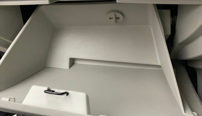 2022 Tata TIGOR XZ PLUS CNG, CNG, Manual, 18,790 km, Cooled Glove Box