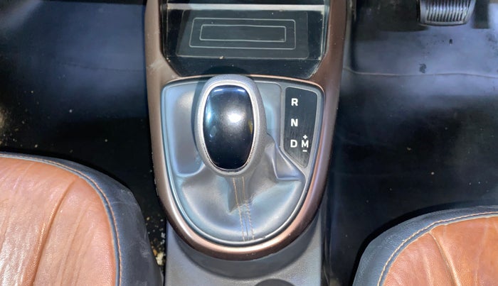 2021 Hyundai AURA SX PLUS 1.2 AMT, Petrol, Automatic, 1,01,354 km, Gear Lever