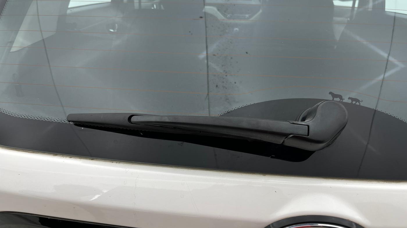 2020 Tata NEXON XZ PLUS (O) PETROL, Petrol, Manual, 41,846 km, Rear Wiper