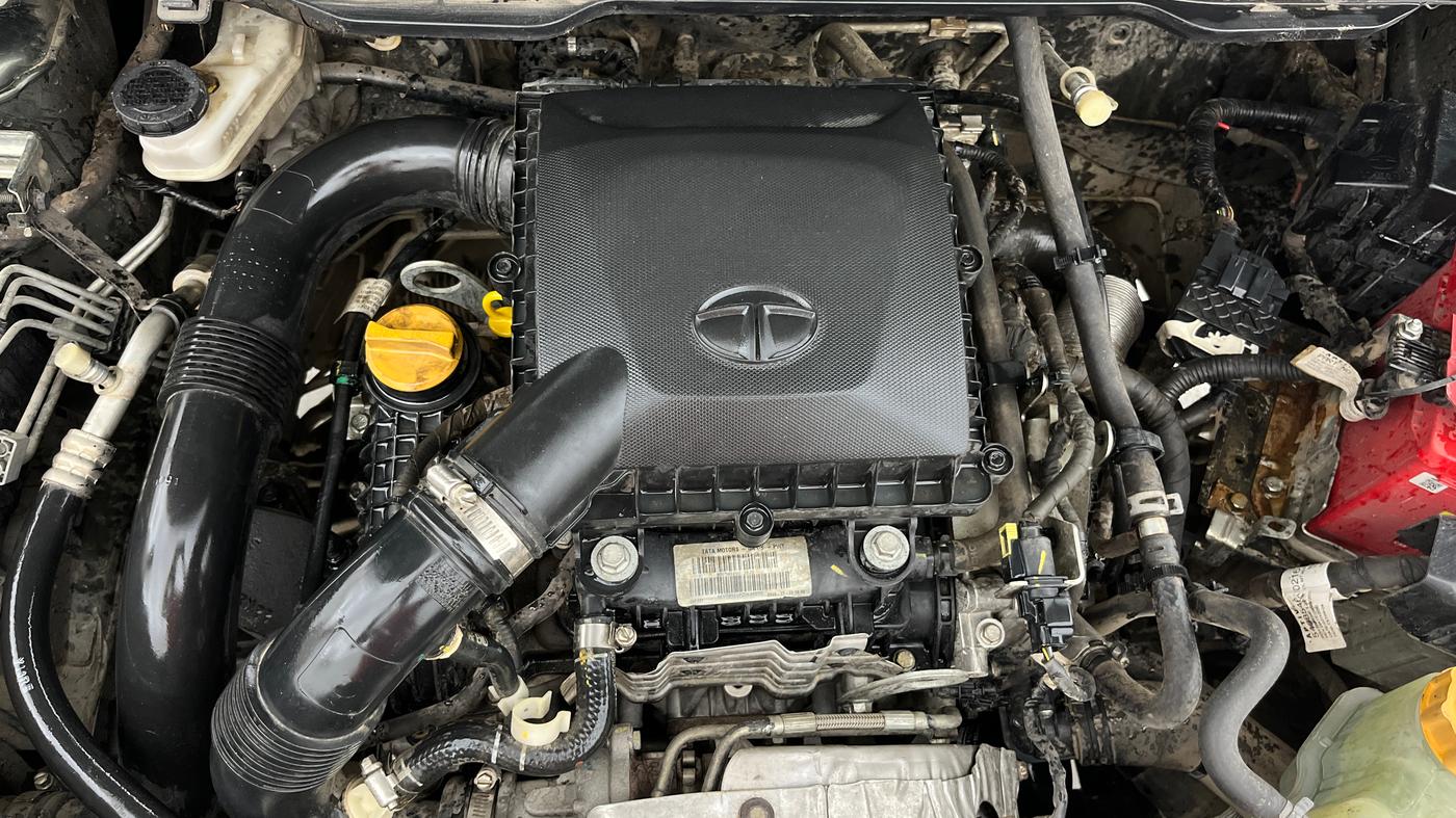2020 Tata NEXON XZ PLUS (O) PETROL, Petrol, Manual, 41,846 km, Engine View