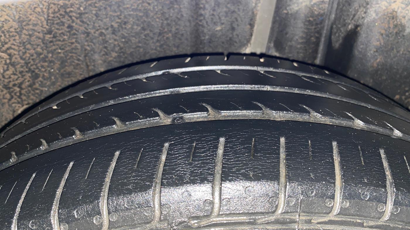2018 Maruti Ciaz DELTA 1.4 MT PETROL, Petrol, Manual, 53,827 km, Left Rear Tyre Tread